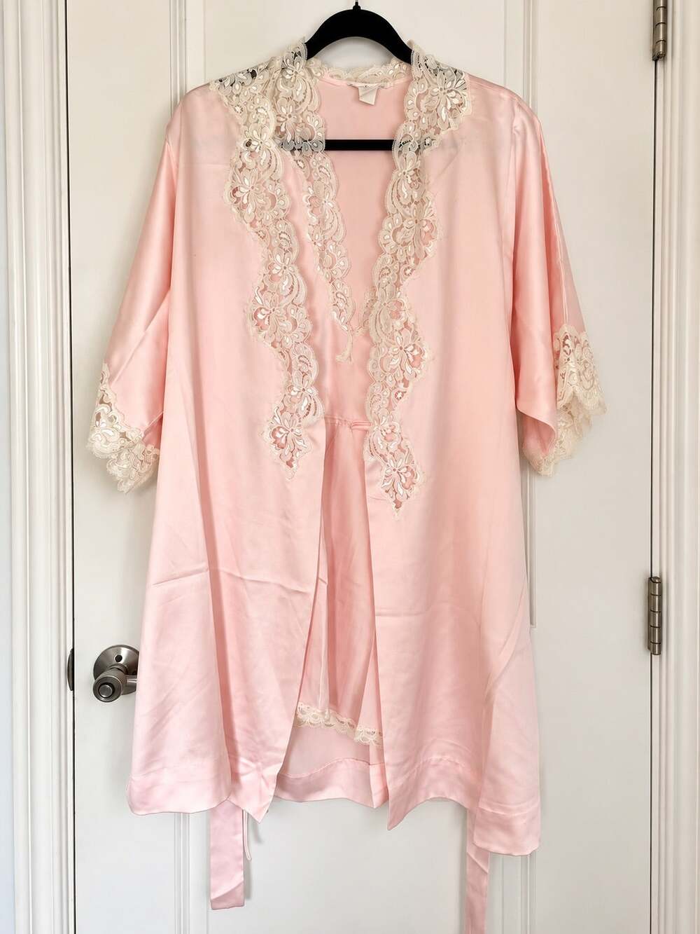 Vintage Eve Stillman Pink Satin Lace Peignoir Set Nightgown Robe 70s 80s